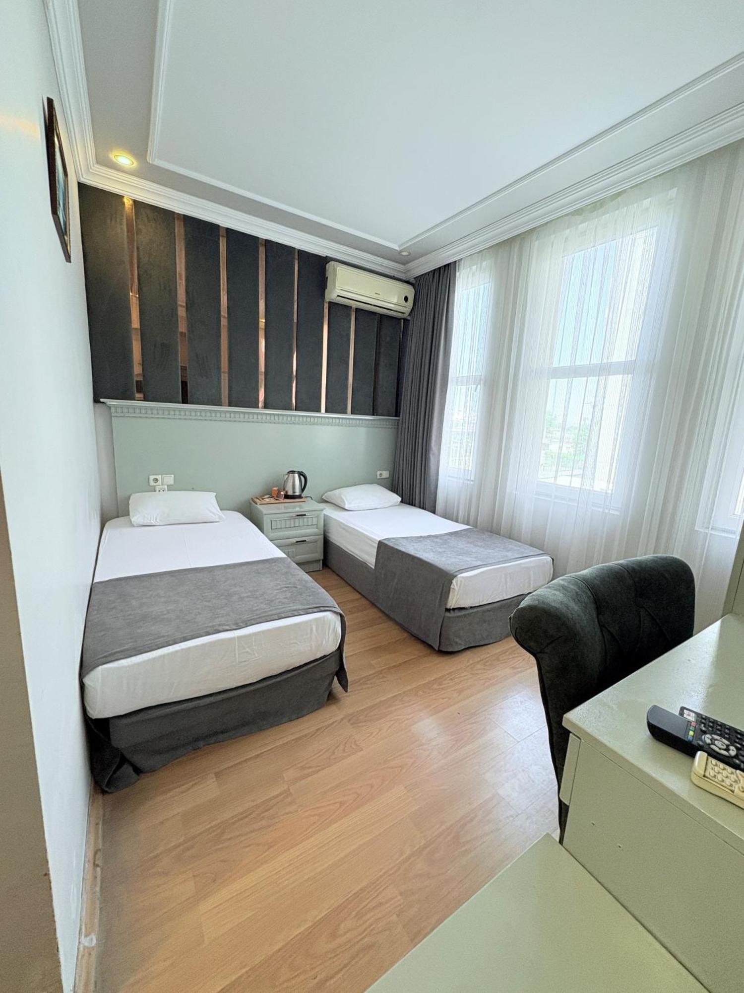 איסטמבול Grand Hurriyet Hotel מראה חיצוני תמונה