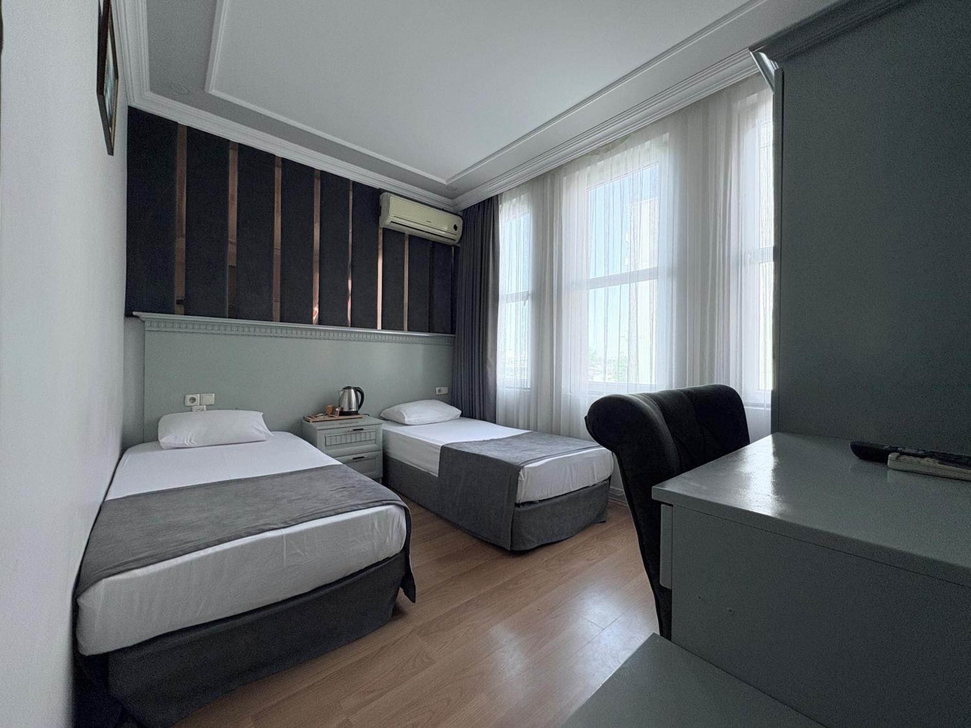 איסטמבול Grand Hurriyet Hotel מראה חיצוני תמונה